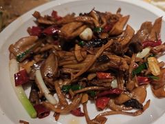 -关东小磨东北菜(漕河泾印象城店)