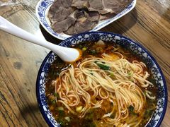 -陇上全荟兰州传统牛肉面(延吉路店)