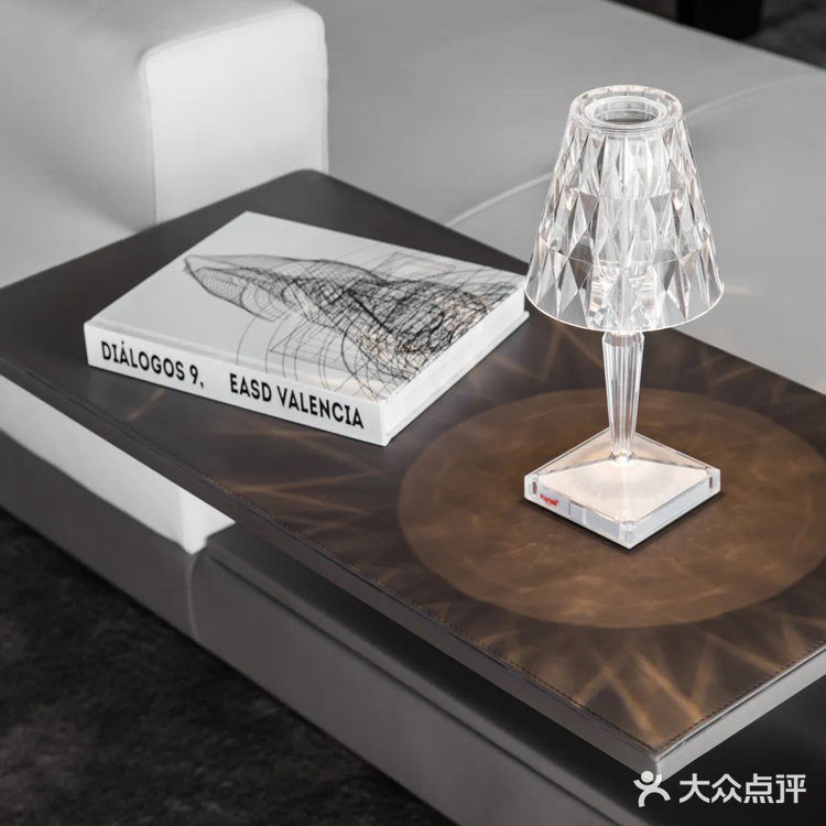 “色块”式铺陈，结构与内容的至上主义｜GND恩嘉设计