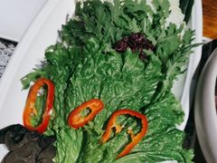 -老牌坊云南鱼豆花火锅(哈西万达店)