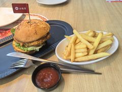 -必胜客(金高店)