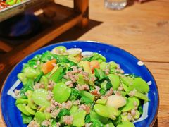 青蒜叶炒蚕豆米-树厨贵州菜(大十字店)