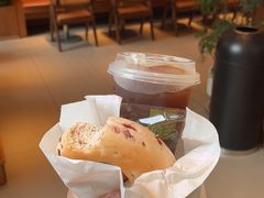 -奈雪的茶(M+世纪都会广场店)