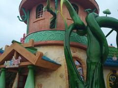 -七彩云南欢乐世界