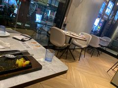 大堂-必胜客(滨江店)