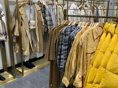 -URBAN REVIVO(济南世茂广场店)