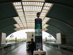 -龙阳路磁悬浮列车总站-停车场