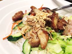香茅鸡扒捞檬粉-探越越南牛肉粉(江南西分店)
