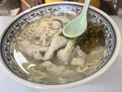 -明呈黄鱼面馆(斜土路店)