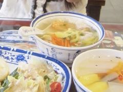 -长人馄饨铺(解放街店)