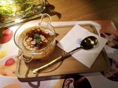 桃胶凉粉-炖物24章·顺时轻养茶(杭州大厦店)