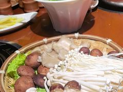 -亮欢寨酸汤鱼(沙冲路店)