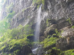 -龙水峡地缝景区
