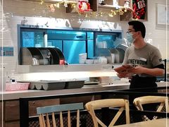 -满记甜品(巴黎春天宝山店)