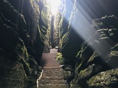 -梭布垭石林景区