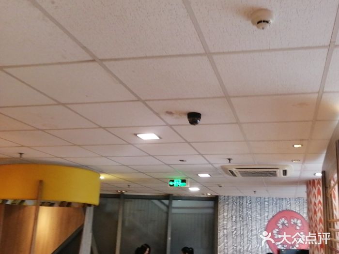 麦当劳(中山大道中店)图片