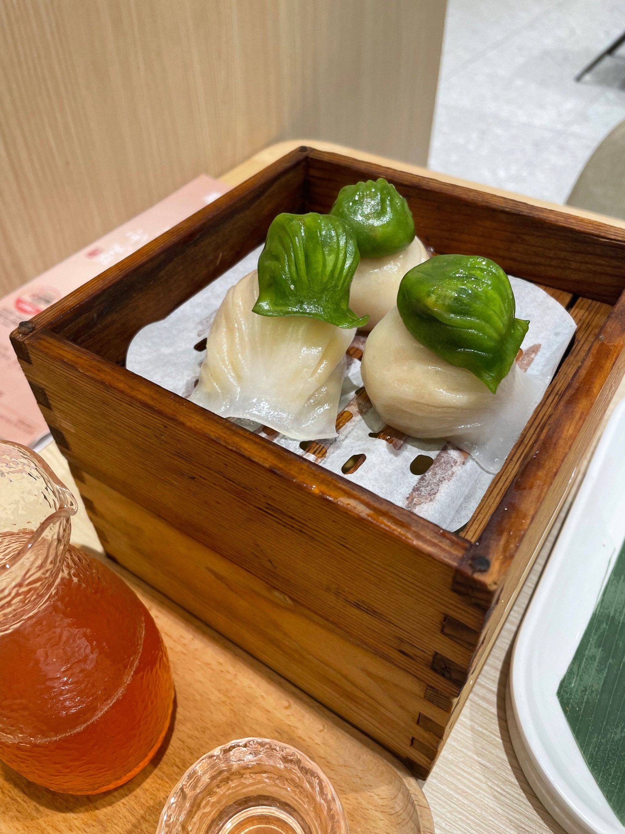 马兰头玲珑虾饺