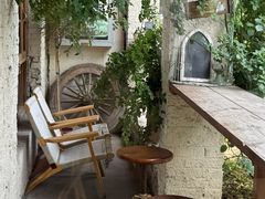 -Jo's Garden