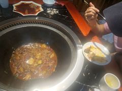 -袁小二大东北铁锅炖(吉祥村总部)