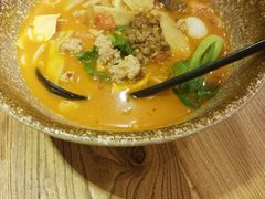 -蒙自源过桥米线(红谷滩万达店)