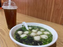 鱼丸汤-老滕家过桥米线(金鱼胡同店)
