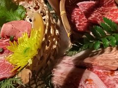 -山川小町·极番烧肉(新地假日广场店)