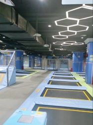 -反弹蹦床公园(南坪万达店)