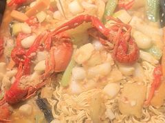 -里岛烤鱼(东港凯虹广场店)