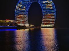 -湖州太湖旅游度假区-月亮广场
