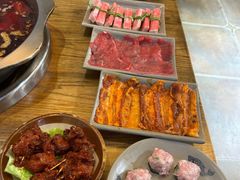 -周幺妹重庆老火锅(银泰城总店)