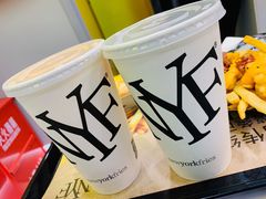 -纽约薯条(世豪广场店)