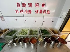 -文山荷鲜居(翠湖店)
