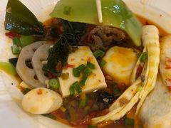 -成都你六姐·牛肉冒菜(城市集市合生汇店)