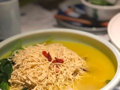 鸡丝拌面-桂满陇天书(南京德基旗舰店)