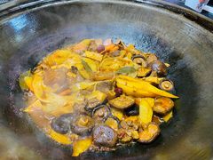 -缘福乡村铁锅炖民宿(八达岭店)