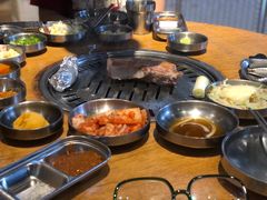 -缸桶屋韩国料理·全程帮烤(泰禾店)
