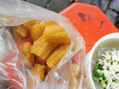 现炸油条-汪记鲜鱼糊汤粉(沈阳路总店)