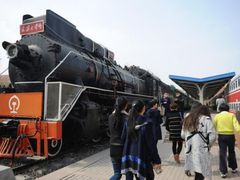 -山东建筑大学·火车餐厅7号车厢麻辣烫