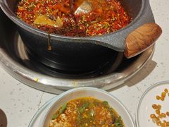 -佬缸炮江湖川菜(玉林店)