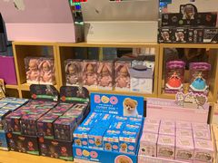 -九木杂物社(新奥购物中心店)