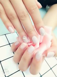 -安娜美甲美睫沙龙