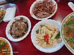 -金杨拉面王小吃面馆·牛三宝面·红烧牛肉粉