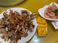 -覃记海鲜美食餐厅