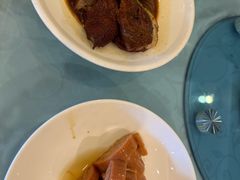 -侬佳蒸菜馆(听潮店)