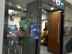 门面-CoCo都可(合生汇店)