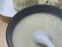 -李与白包子铺(桐梓林店)