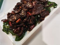 -菌海森林·非遗野生菌火锅(西山区滇池路摩根道店)