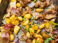 -老东镇啤酒屋海鲜加工·蒸汽海鲜·海鲜烧烤(台东店)