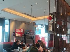 -必胜客(尹山湖歌林公园店)