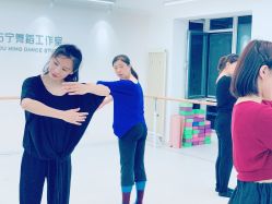 -佑宁舞蹈工作室